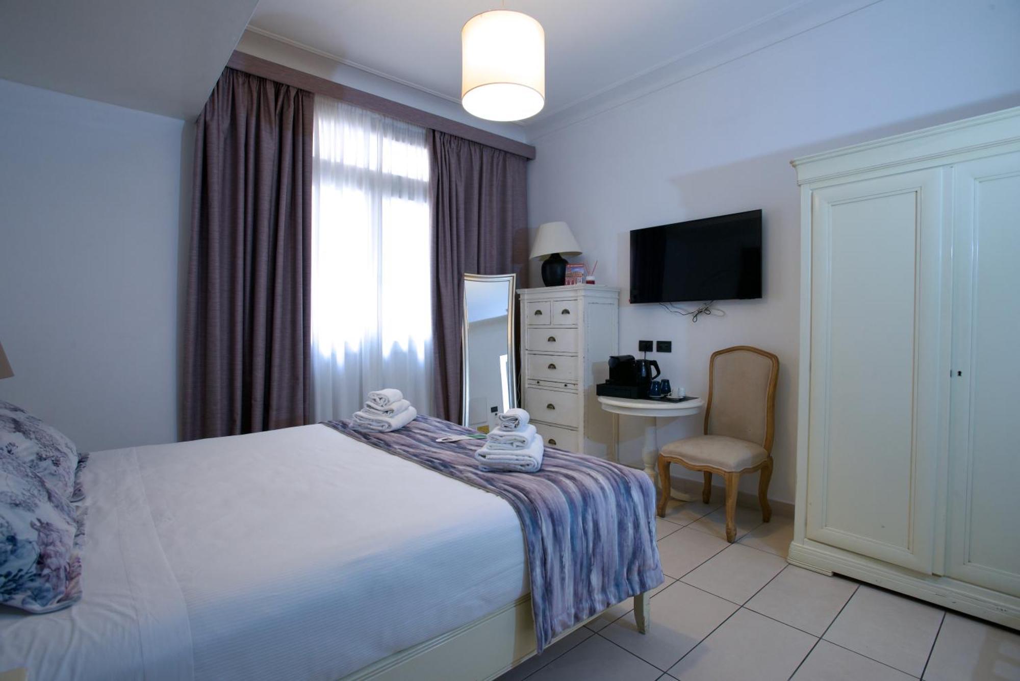 St. Peter' Six Rooms & Suites — Foto 3